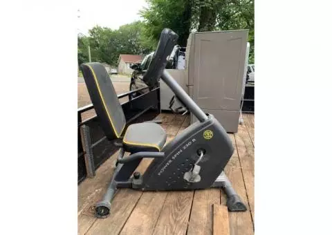 Golds Gym Recumbent Stationary Bicycle
